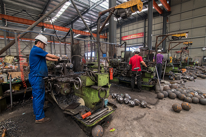 奎屯网架配件车间